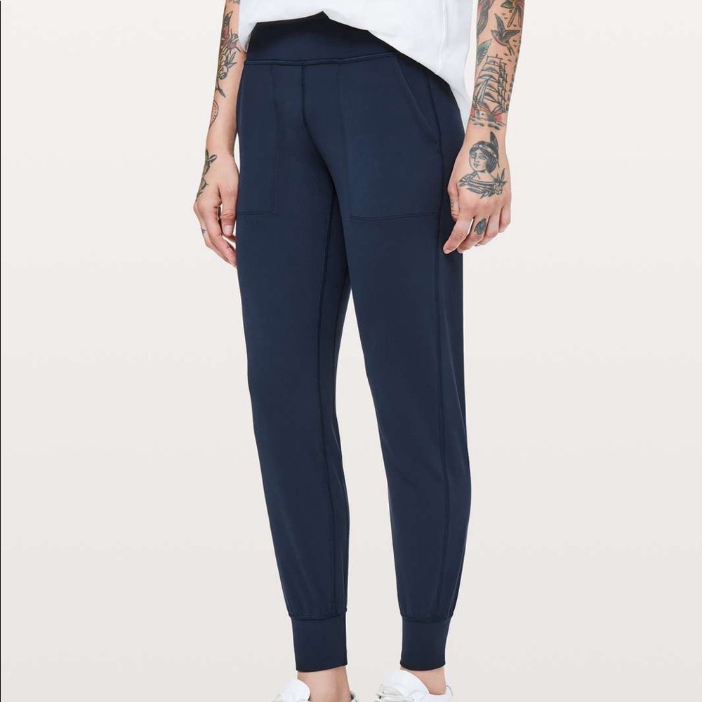 Lululemon Align Jogger Cropped True Navy